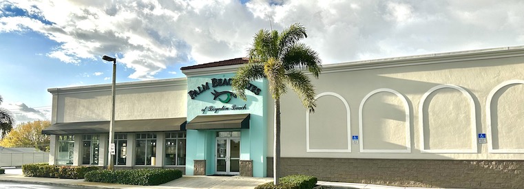 A photo of the front of the Palm Beach Eyes building